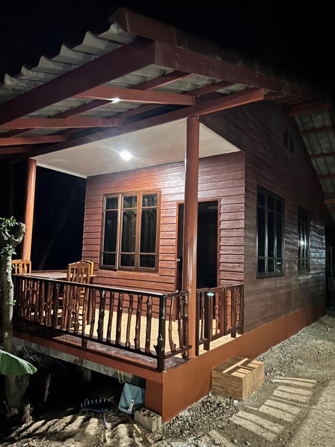 Suchanaree@Laemngop Trat Exterior photo