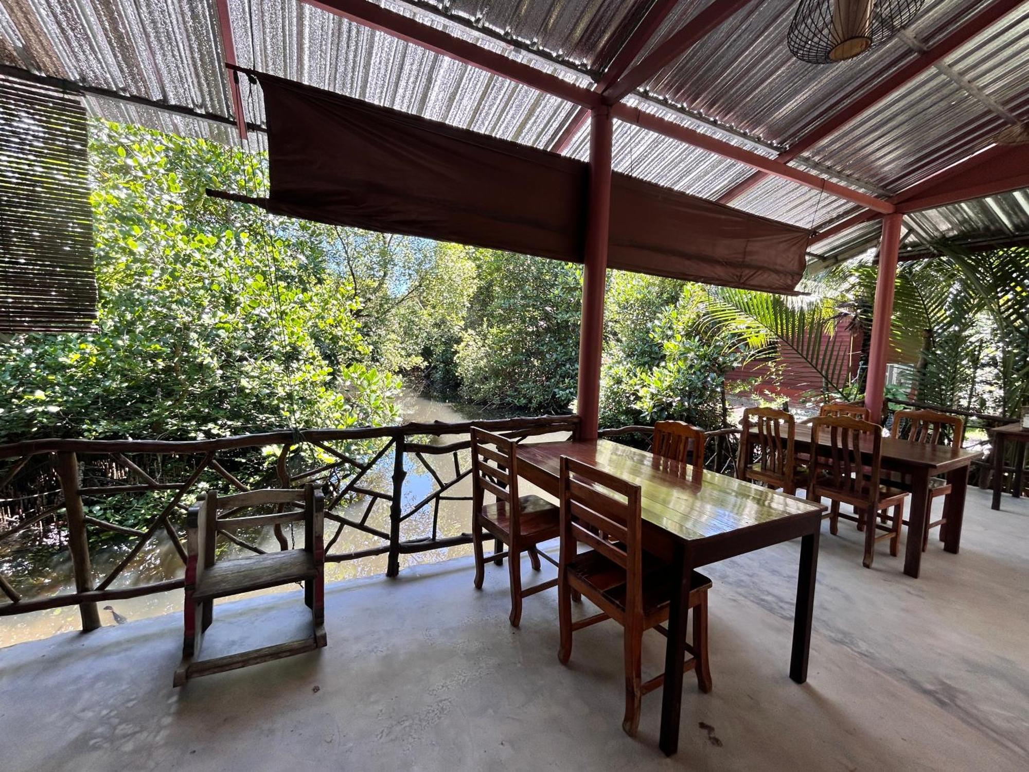 Suchanaree@Laemngop Trat Exterior photo